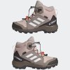 Dětské kotníkové boty adidas TERREX MID GTX K - foto 9