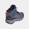 Dětské kotníkové boty adidas TERREX MID GTX K - foto 6