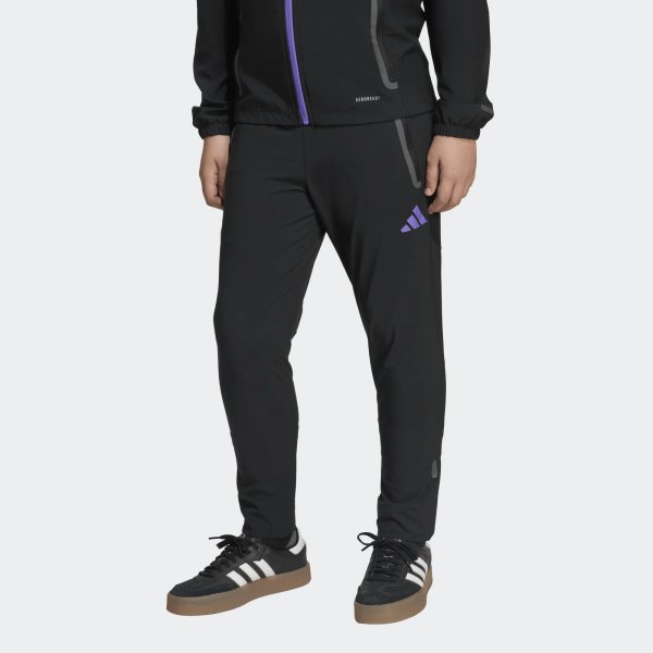Dětské tepláky adidas MUFC C VT P Y - foto 1