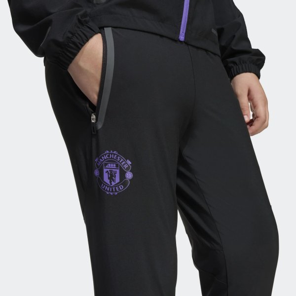 Dětské tepláky adidas MUFC C VT P Y - foto 4