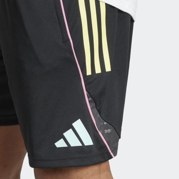 Pánské šortky adidas JUVE TR SHO - foto 4