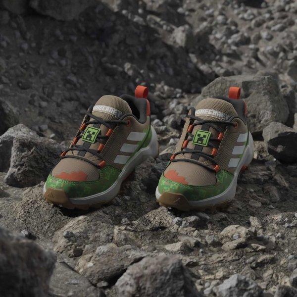 Dětské outdoorové boty adidas TERREX AX4R MINECRAFT K - foto 24