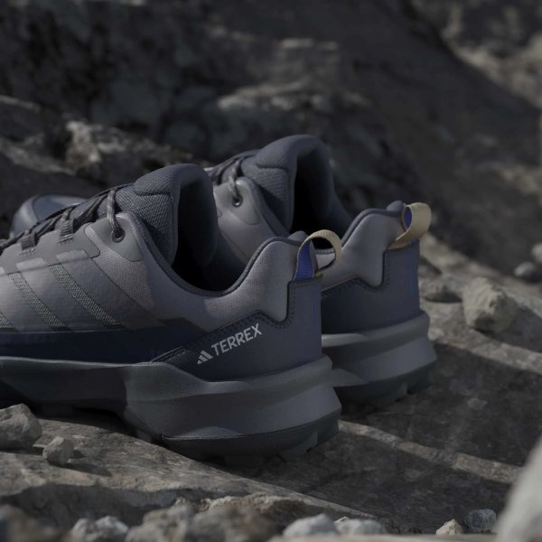 Pánské outdoorové boty adidas TERREX SKYCHASER AX5 - foto 28