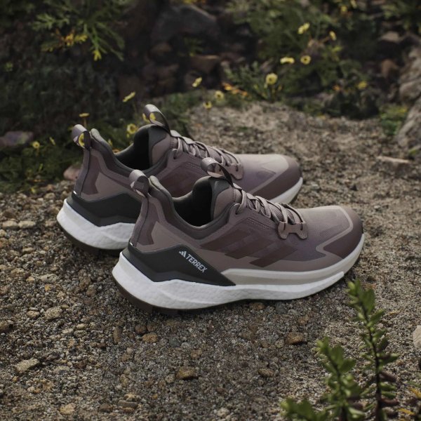 Dámské outdoorové boty adidas TERREX FREE HIKER 2 LOW W - foto 24