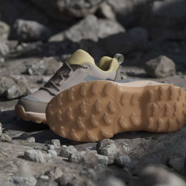 Dětské outdoorové boty adidas TERREX AX4R K - foto 31
