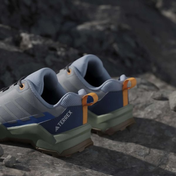 Dětské outdoorové boty adidas TERREX AX4R K - foto 30