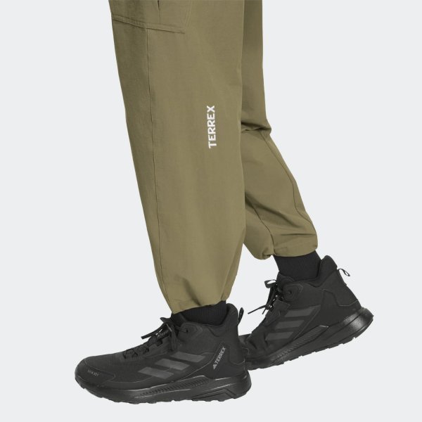 Pánské tepláky adidas CARGO PANTS - foto 5
