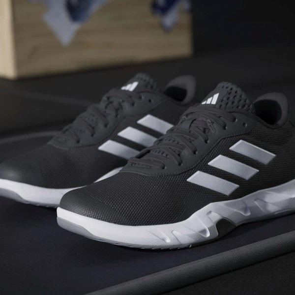 Dámské fitness boty adidas AMPLIMOVE TRAINER W - foto 27