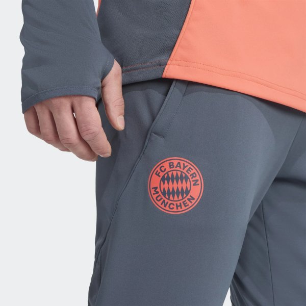Pánské tepláky adidas FCB TR PNT - foto 5